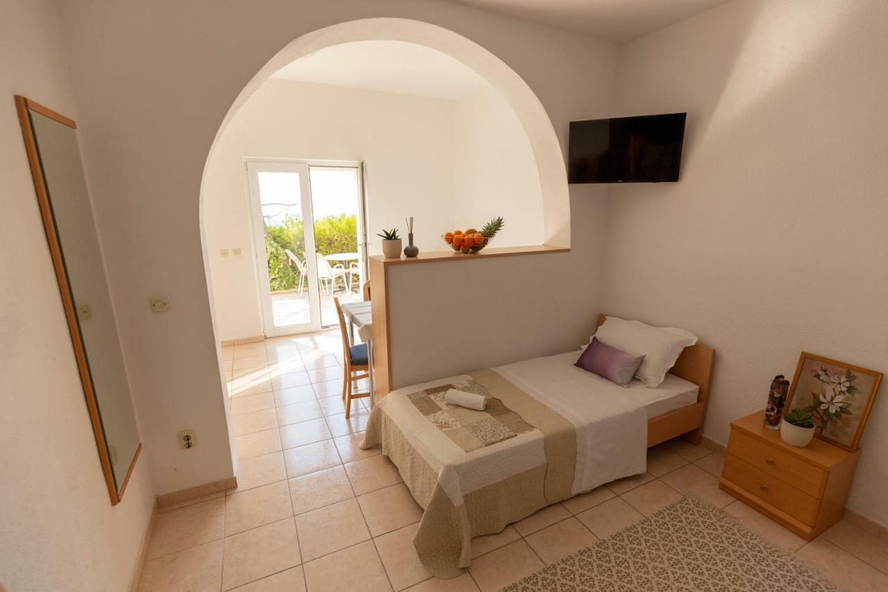 Apartmani Maja Tučepi Exterior foto